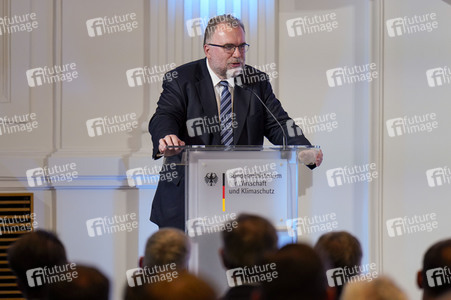 Konferenz 'Mikroelektronik: Schlüssel zur Transformation' in Berlin