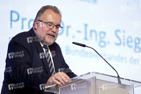Konferenz 'Mikroelektronik: Schlüssel zur Transformation' in Berlin