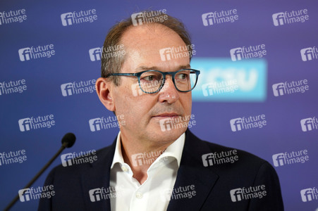 Pressestatement der CDU/CSU-Bundestagsfraktion in Berlin