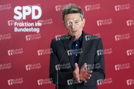 Pressestatement der SPD-Bundestagsfraktion in Berlin
