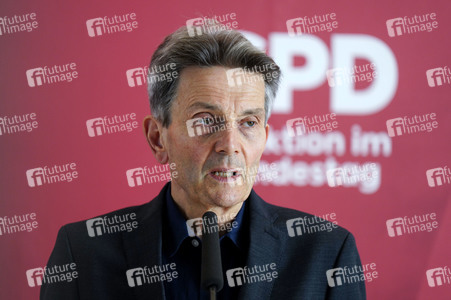 Pressestatement der SPD-Bundestagsfraktion in Berlin