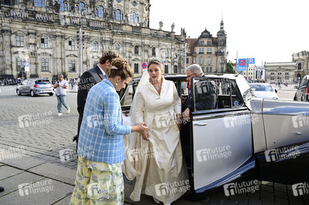 Empfang anlässlich der Trauung von Maria Teresita Prinzessin von Sachsen und Graf Beryl Alexandre de Saporta in Dresden