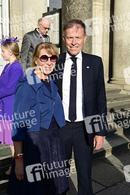 Empfang anlässlich der Trauung von Maria Teresita Prinzessin von Sachsen und Graf Beryl Alexandre de Saporta in Dresden