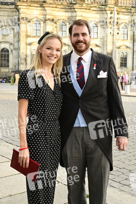 Empfang anlässlich der Trauung von Maria Teresita Prinzessin von Sachsen und Graf Beryl Alexandre de Saporta in Dresden
