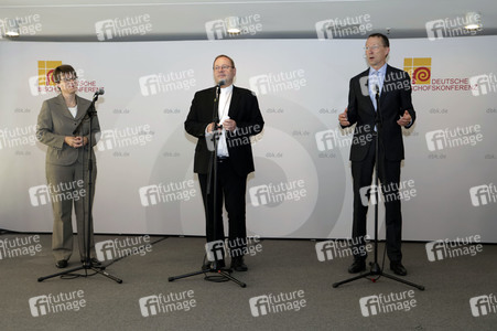 Auftakt-Pressekonferenz zur Herbst-Vollversammlung der Deutschen Bischofskonferenz in Naurod