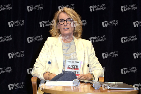 Buchpremiere 'Gegen Frauenhass' in Berlin