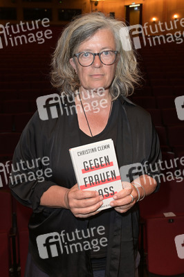 Buchpremiere 'Gegen Frauenhass' in Berlin