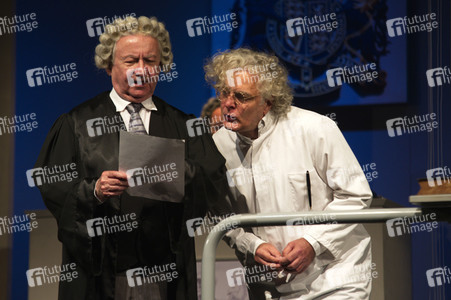 Theaterprobe 'Zeugin der Anklage' in Berlin