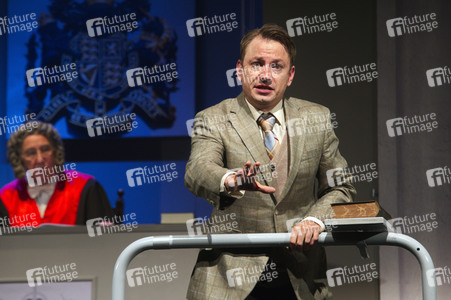 Theaterprobe 'Zeugin der Anklage' in Berlin
