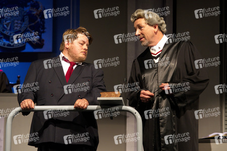 Theaterprobe 'Zeugin der Anklage' in Berlin