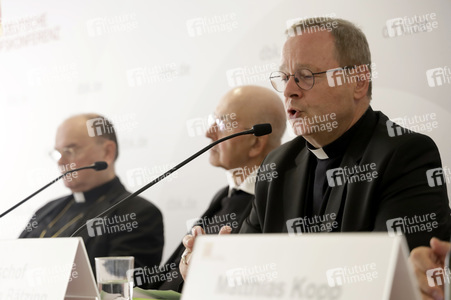 Pressegespräch der Deutschen Bischofskonferenz zur Vorbereitung der Weltsynode in Naurod