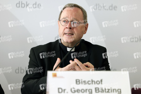 Pressegespräch der Deutschen Bischofskonferenz zur Vorbereitung der Weltsynode in Naurod