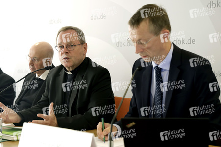 Pressegespräch der Deutschen Bischofskonferenz zur Vorbereitung der Weltsynode in Naurod