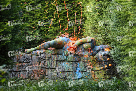 BODYART: Mauer Splash / Wall Splash