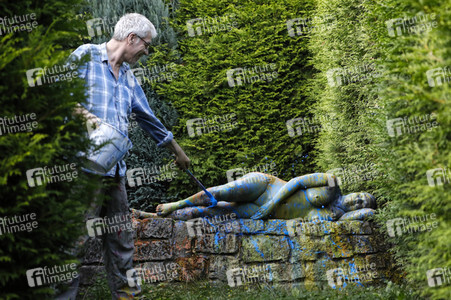 BODYART: Mauer Splash / Wall Splash