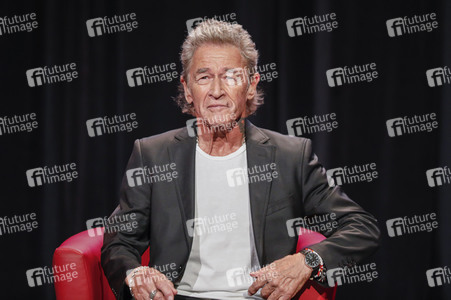 Hendrikje Balsmeyer und Peter Maffay auf der lit.Cologne Spezial 2023 in Köln