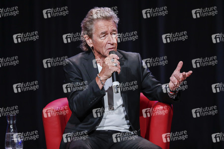 Hendrikje Balsmeyer und Peter Maffay auf der lit.Cologne Spezial 2023 in Köln