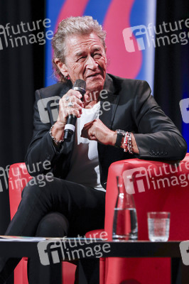 Hendrikje Balsmeyer und Peter Maffay auf der lit.Cologne Spezial 2023 in Köln