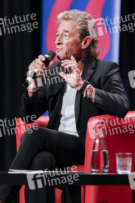 Hendrikje Balsmeyer und Peter Maffay auf der lit.Cologne Spezial 2023 in Köln