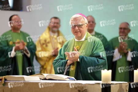 Gedächtnisgottesdienst der Deutschen Bischofskonferenz in Wiesbaden