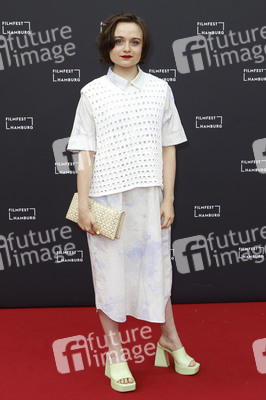 Filmpremiere 'Zwischen uns der Fluss', Filmfest Hamburg 2023