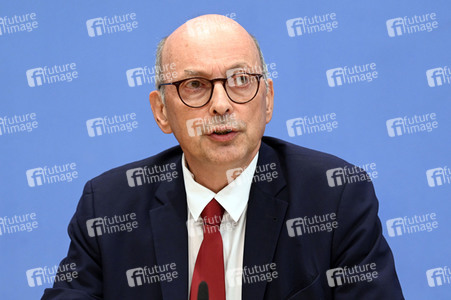 Bundespressekonferenz Neuordnung von BZgA und RKI in Berlin
