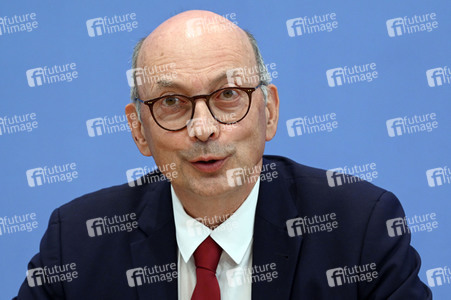 Bundespressekonferenz Neuordnung von BZgA und RKI in Berlin