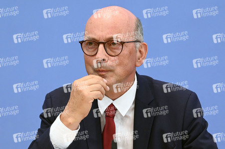 Bundespressekonferenz Neuordnung von BZgA und RKI in Berlin