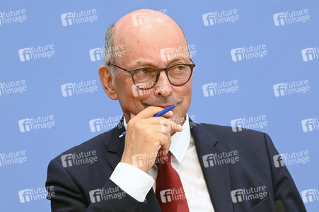 Bundespressekonferenz Neuordnung von BZgA und RKI in Berlin