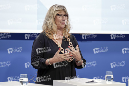 Diskussionsveranstaltung 'Der Osten - Chancen und Talente für Deutschland' in Berlin