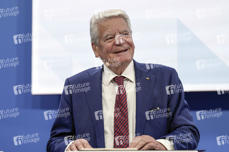 Diskussionsveranstaltung 'Der Osten - Chancen und Talente für Deutschland' in Berlin