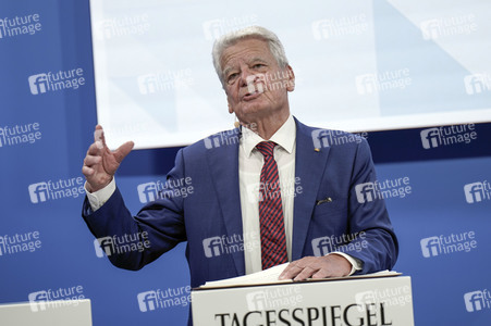 Diskussionsveranstaltung 'Der Osten - Chancen und Talente für Deutschland' in Berlin