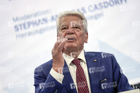 Diskussionsveranstaltung 'Der Osten - Chancen und Talente für Deutschland' in Berlin