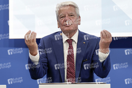 Diskussionsveranstaltung 'Der Osten - Chancen und Talente für Deutschland' in Berlin