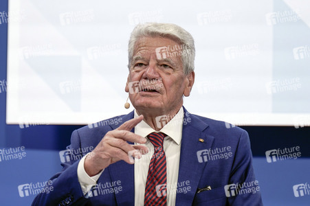 Diskussionsveranstaltung 'Der Osten - Chancen und Talente für Deutschland' in Berlin