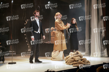 Theaterpremiere 'Marlene' in Berlin