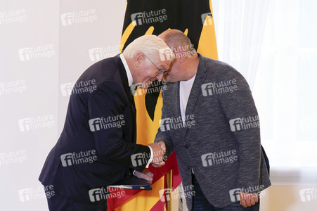 Verleihung des Verdienstordens der Bundesrepublik Deutschland in Berlin