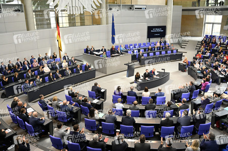 127. Sitzung des Deutschen Bundestages in Berlin