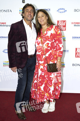 Goldene Bild der Frau 2023 in Hamburg