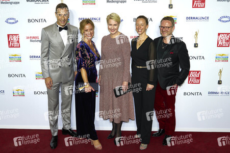 Goldene Bild der Frau 2023 in Hamburg