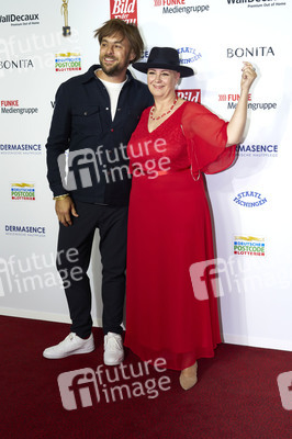 Goldene Bild der Frau 2023 in Hamburg