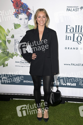 Weltpremiere der 'Falling In Love' Grand Show 2023 in Berlin