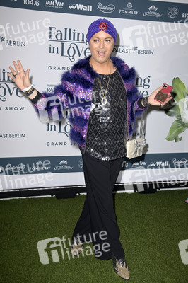 Weltpremiere der 'Falling In Love' Grand Show 2023 in Berlin