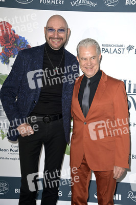 Weltpremiere der 'Falling In Love' Grand Show 2023 in Berlin
