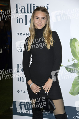 Weltpremiere der 'Falling In Love' Grand Show 2023 in Berlin