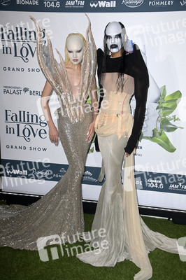 Weltpremiere der 'Falling In Love' Grand Show 2023 in Berlin