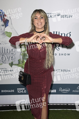 Weltpremiere der 'Falling In Love' Grand Show 2023 in Berlin