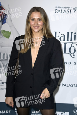 Weltpremiere der 'Falling In Love' Grand Show 2023 in Berlin