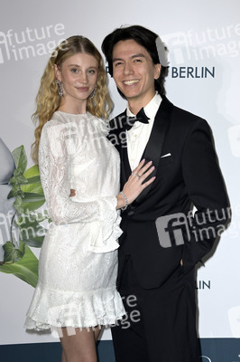 Weltpremiere der 'Falling In Love' Grand Show 2023 in Berlin