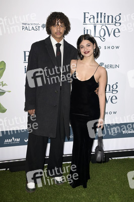 Weltpremiere der 'Falling In Love' Grand Show 2023 in Berlin